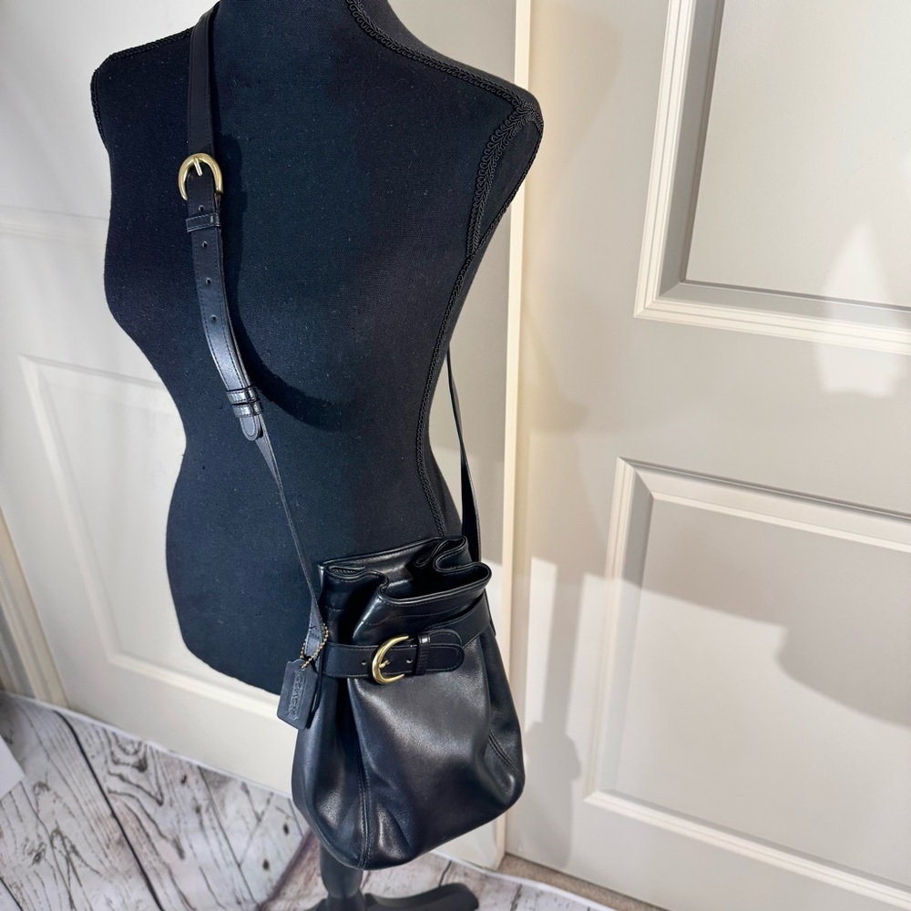 Vintage Coach Soho 4156 Black Leather Belted Bucket Bag - Picture 2 of 8